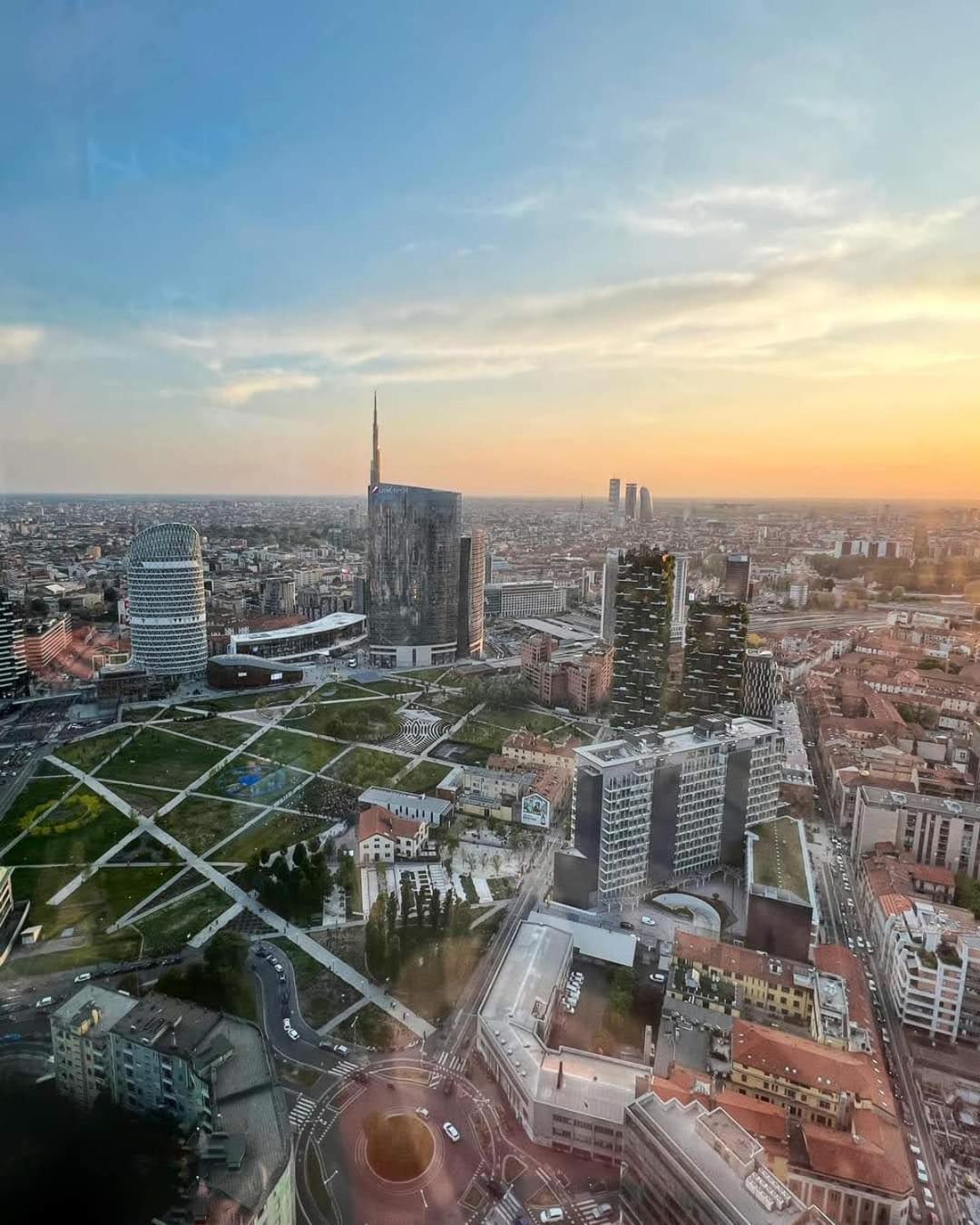 Milano Isola - Bright 2-Room Apartment With Balcony Esterno foto